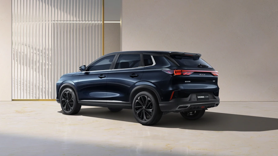 Dongfeng Huge SUV - Familienfreundliches Design